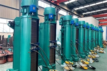 Penggunaan Dan Penyelenggaraan Pengangkat Elektrik